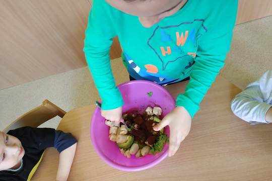 Chefs in Training - Paleo Avocado pudding 1