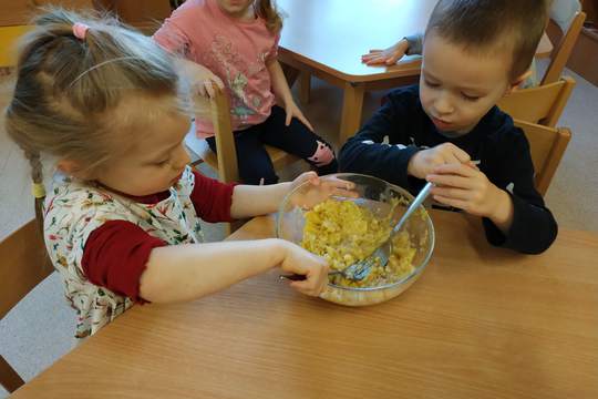 Chefs in Training- Chocolate Chia Pudding 1